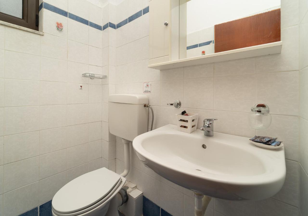 Tsimiklis Apartments Финикунда Экстерьер фото